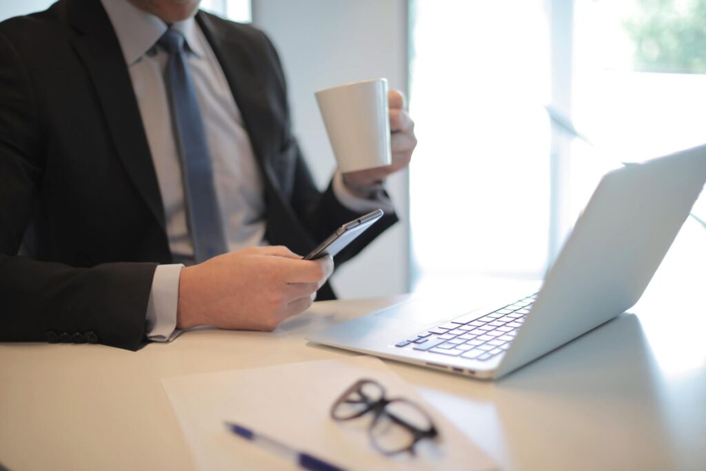 características del sistema de gestion de flotas